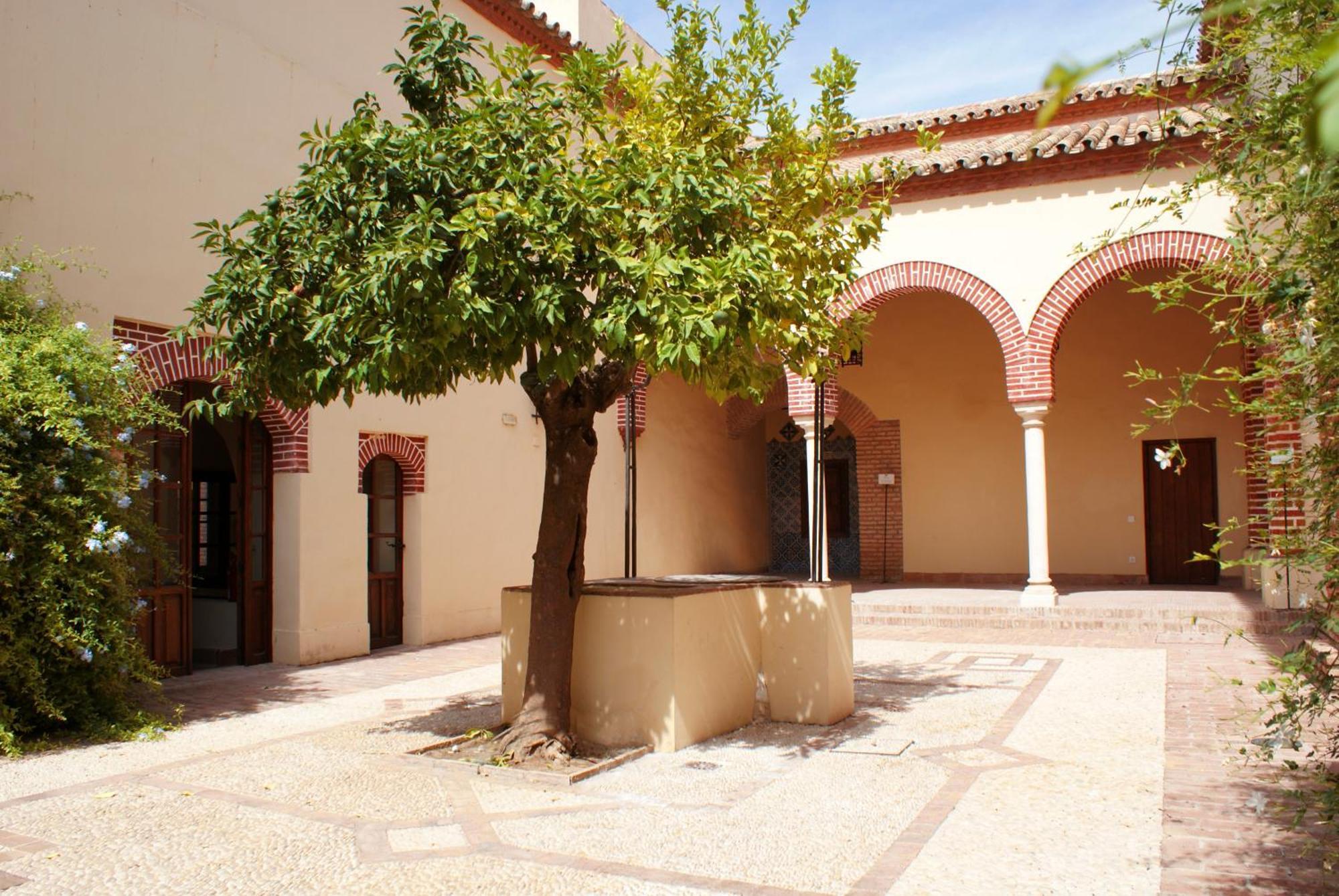 Hospederia Convento De Santa Clara Hotel Palma del Río Exterior photo